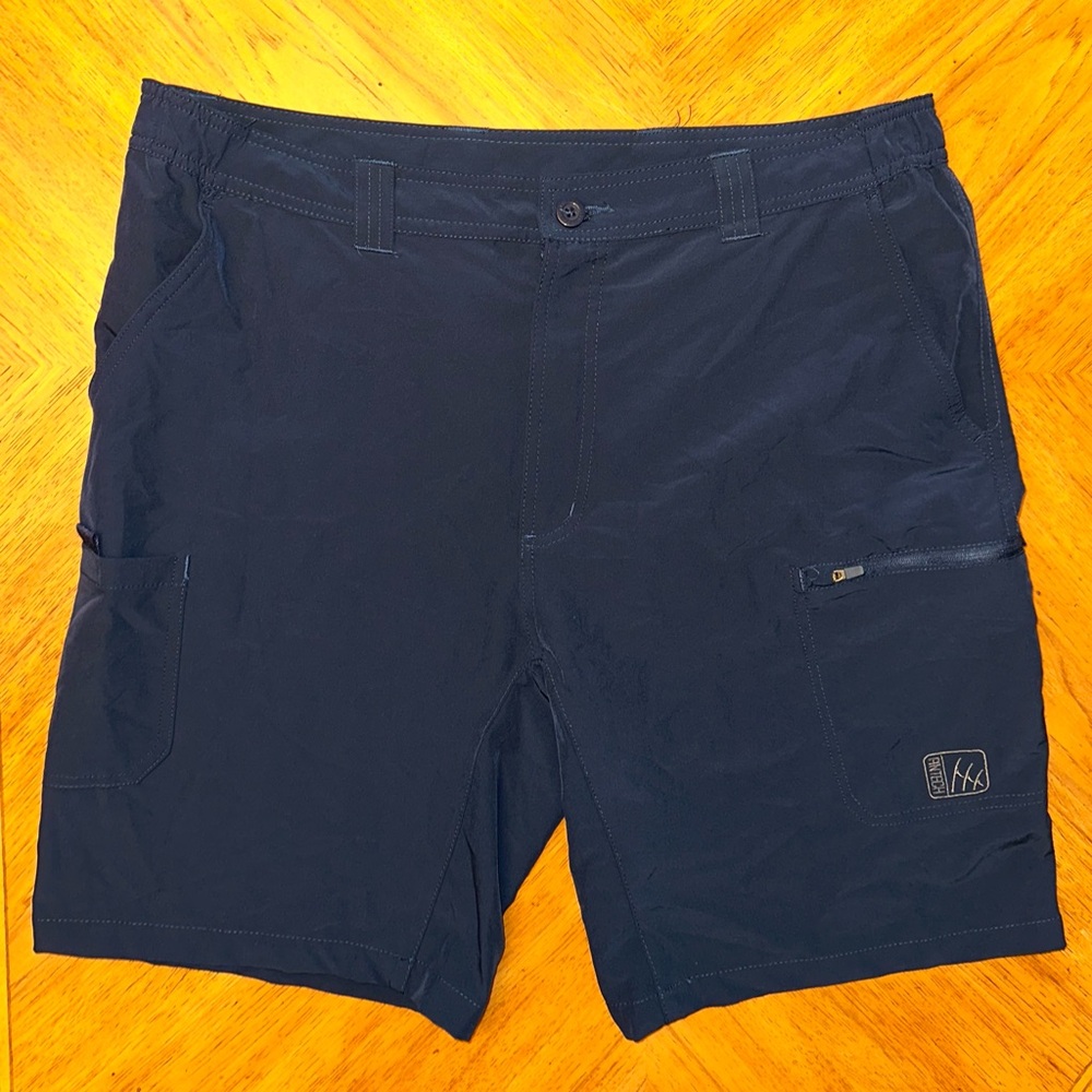 Fintech Shorts Mens XL Submariner Woven Fishing Cargo Pocket Belt Loops Navy